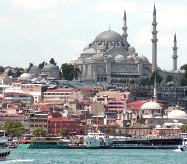 İstanbul'un Tarihi Güzelliklerine VIP Transfer İle Yolculuk